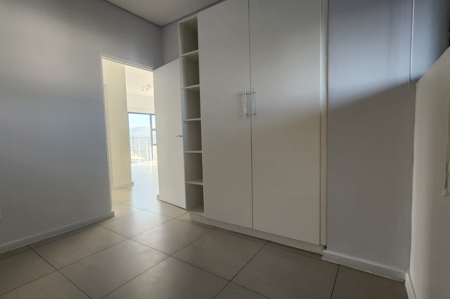 2 Bedroom Property for Sale in Parklands Western Cape